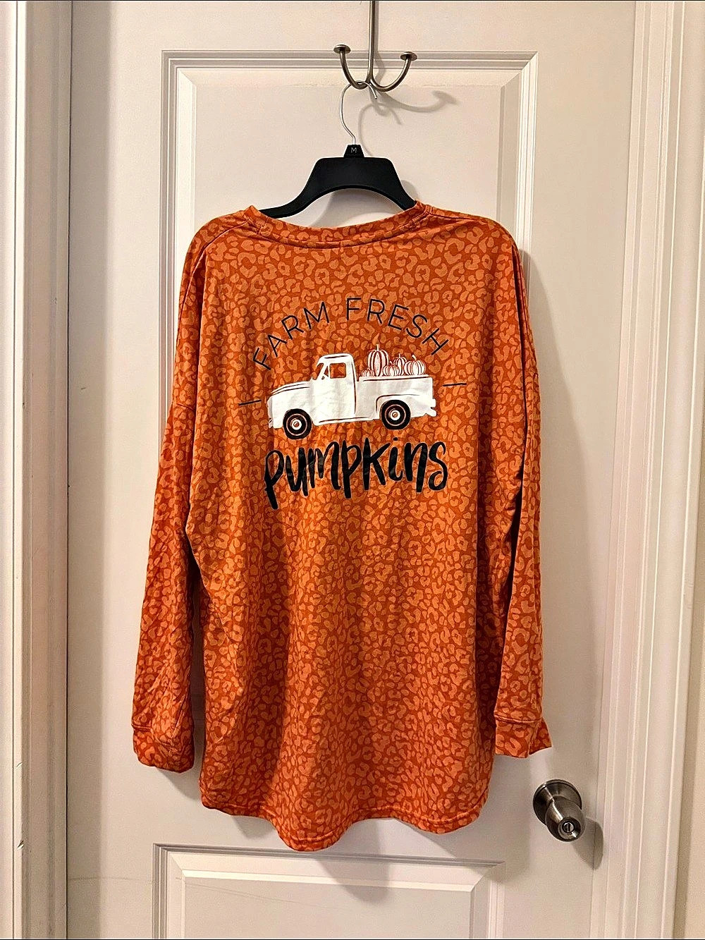 Marley Lilly Pumpkin Graphic Long Sleeve Tee Orange L/XL Like New